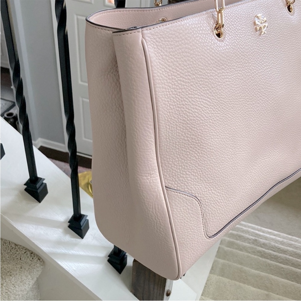Tory Burch Marsden Pebbled Leather Tote in Light Oak - Picture 5 of 14